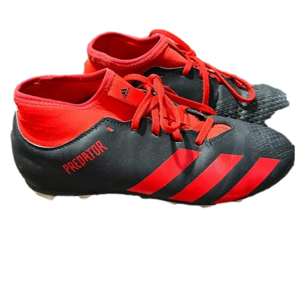 Boys Adidas Predator Mutator Sz 6 Black Red Soccer Cleats - Picture 1 of 6